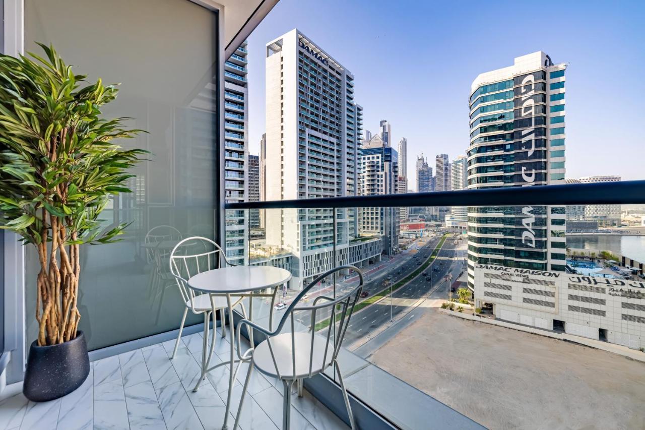 Unlock J One Downtown Dubai Apartment ภายนอก รูปภาพ